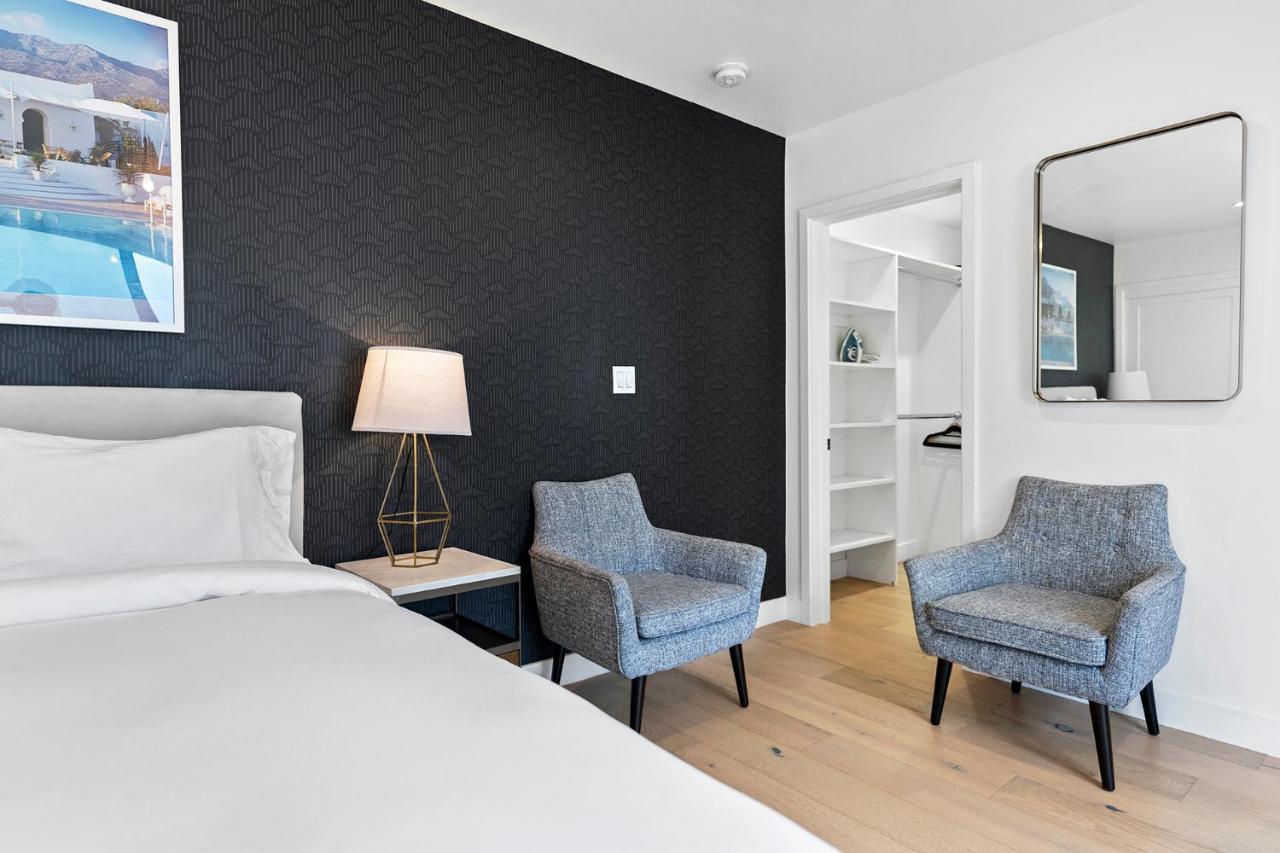 Modern Guest Room Los Angeles Exterior photo